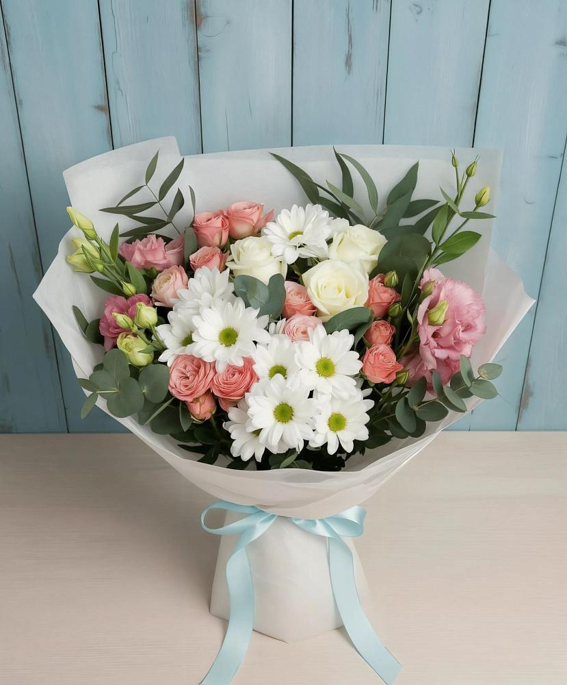 Букет цветов из: Розы, Лизиантусы и Хризантемы в Бурацком