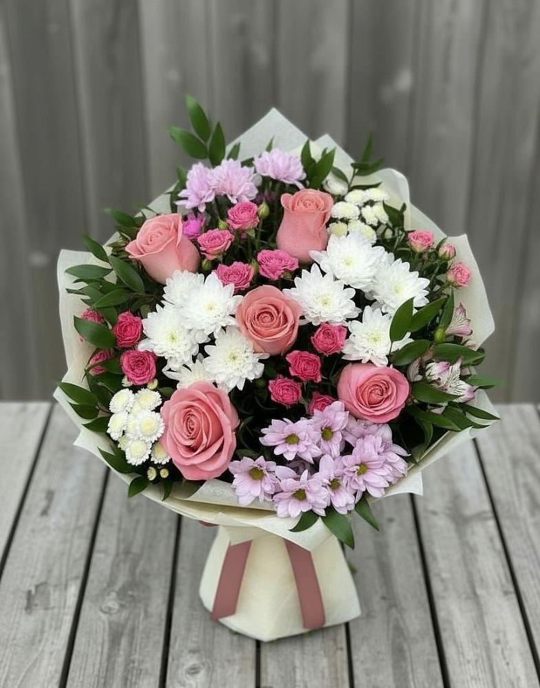 Букет цветов из: Альстромерии, Гвоздики, Розы и Хризантемы в Бурацком