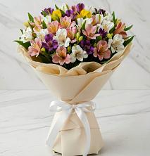 Букет цветов из:  Альстромерии в Бурацком