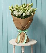 Букет цветов из:  Лизиантусы в Бурацком