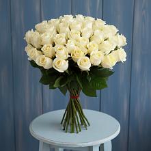 Букет 51 Белая роза Эдлесс Лав в Бурацком