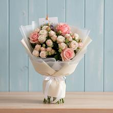 Букет цветов из:  Розы в Бурацком